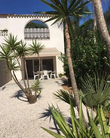 Les Pesquiers Apartment Hyères